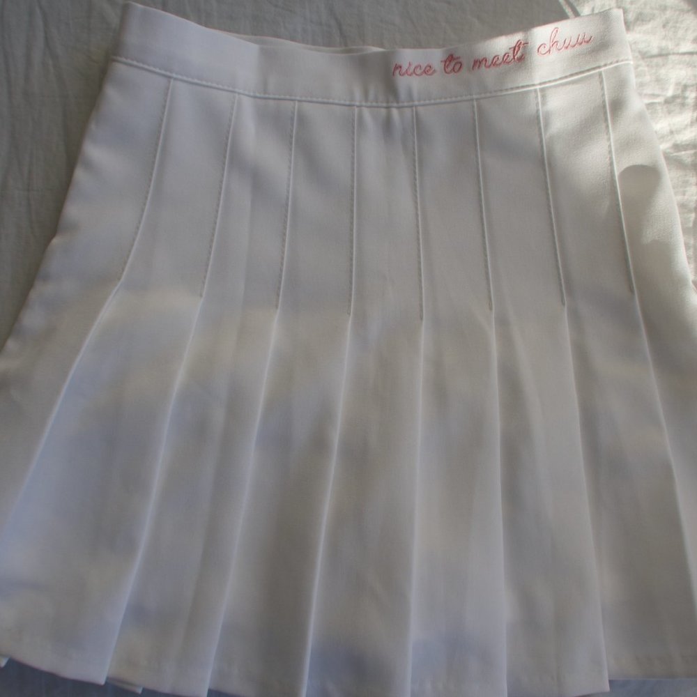 Chuu Korea Basic Pleated Tennis Mini Skirt SIZE S